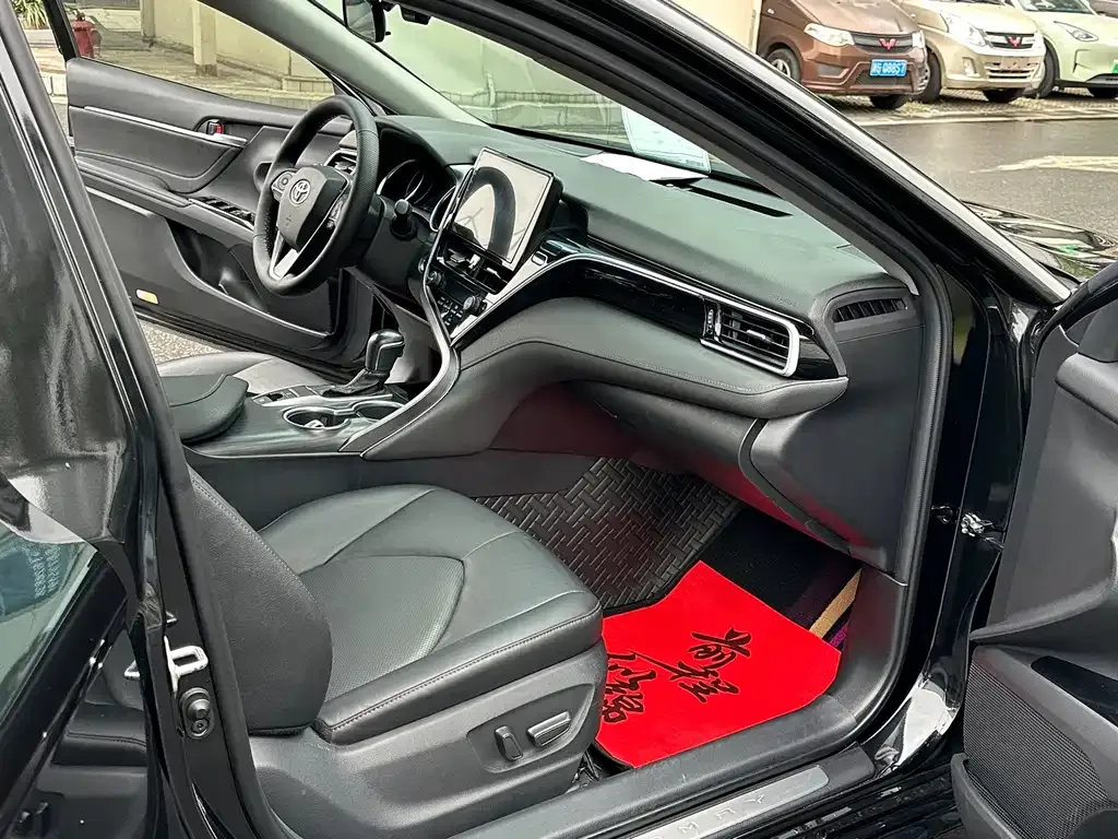Toyota Camry 2022 из CN, фото 7