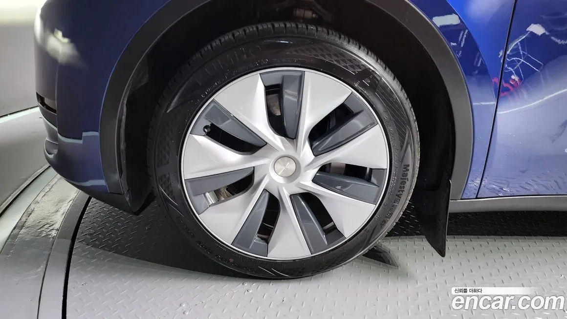 Tesla Model Y 2023 из KR, фото 5