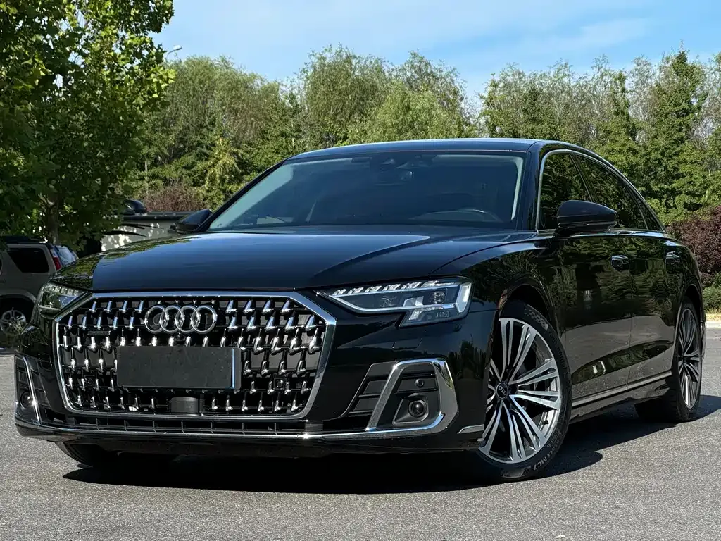 Audi A8 2023 из CN, фото 1
