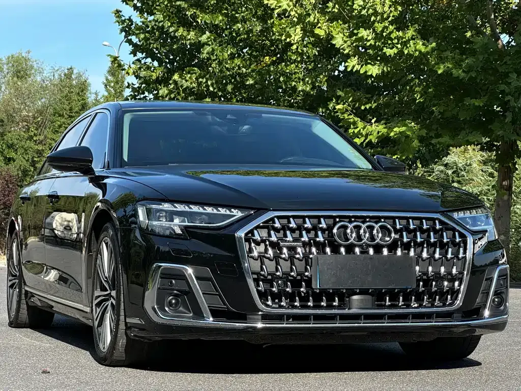 Audi A8 2023 из CN, фото 3