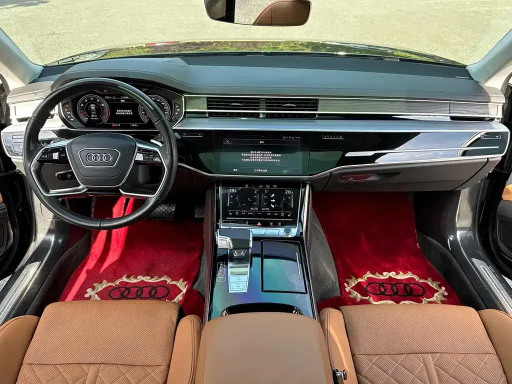 Audi A8 2023 из CN, фото 8