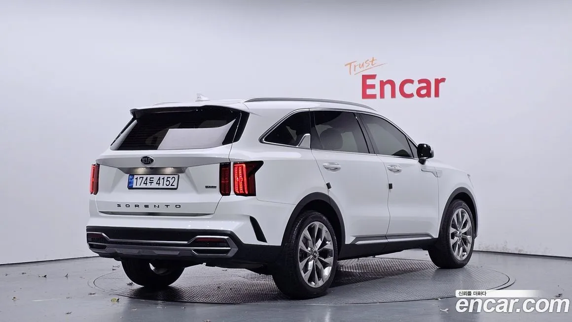 Kia Sorento — фото 2