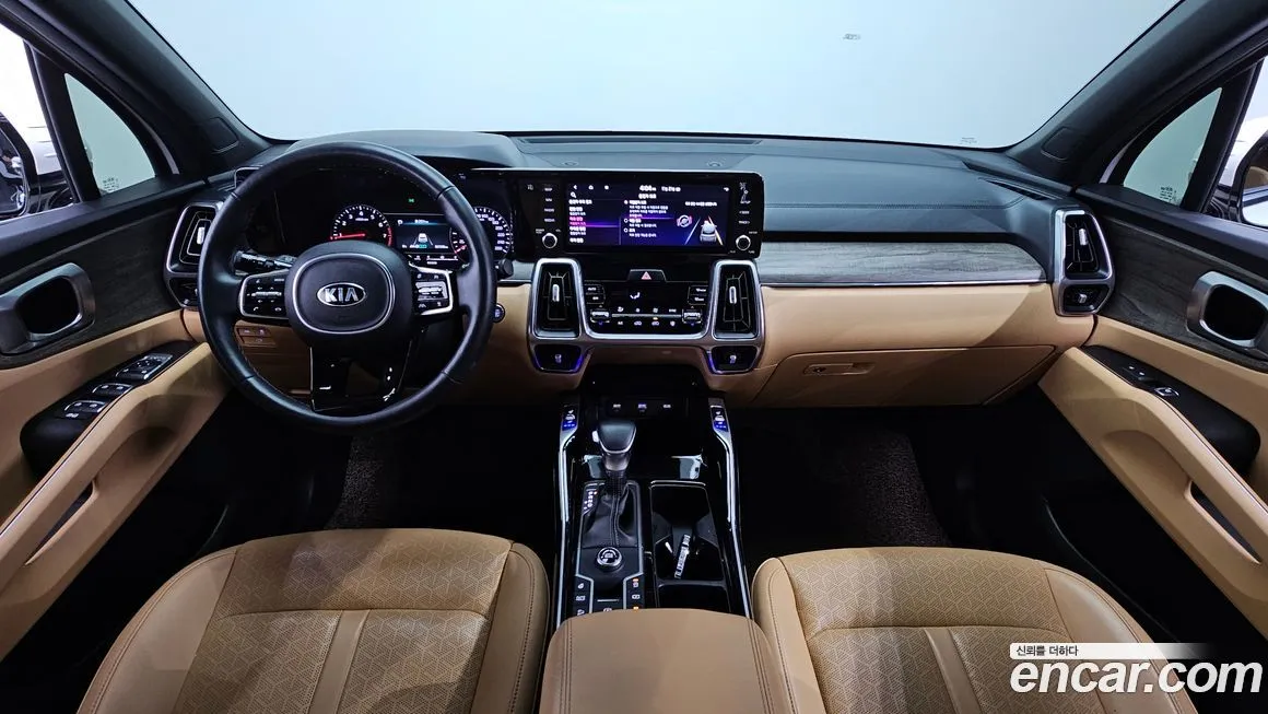 Kia Sorento — фото 7