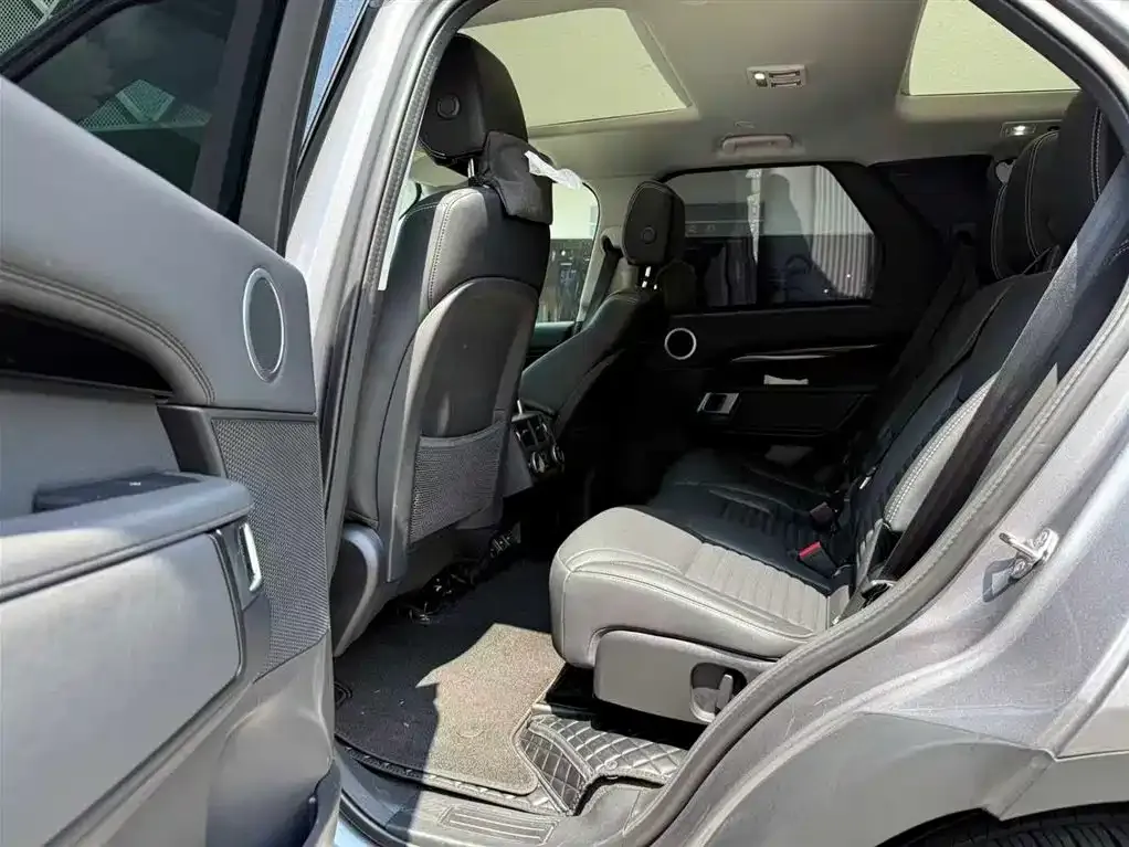 Land Rover Discovery 2025 из CN, фото 4