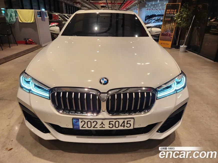 BMW 5-Series 2023 из KR, фото 3