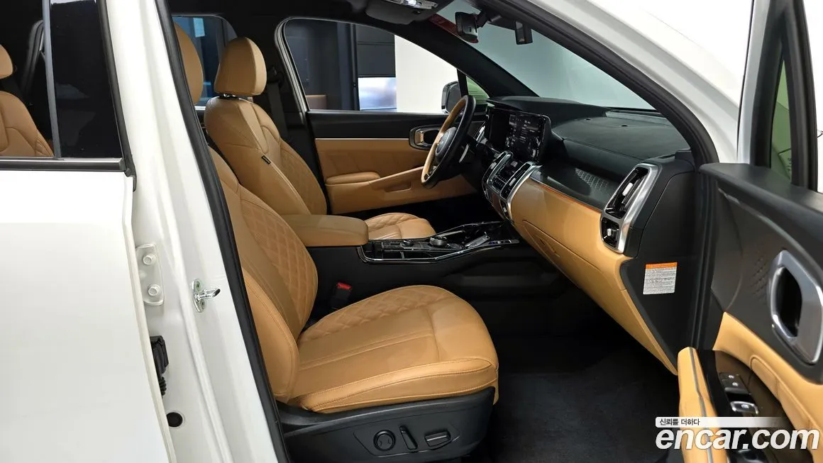 Kia Sorento — фото 10