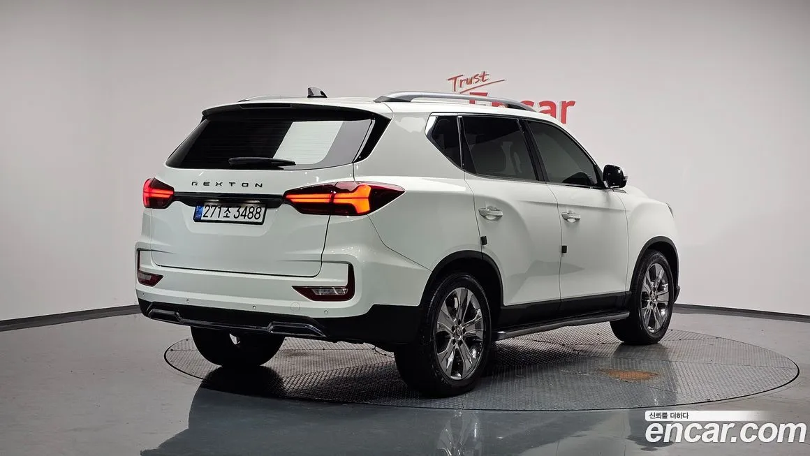 KG Mobility (Ssangyong) Rexton 2021 из KR, фото 2
