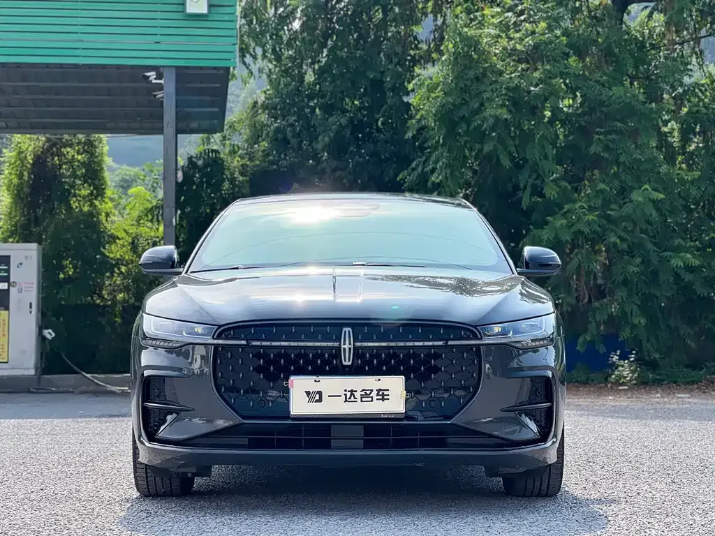 Lincoln Z 2023 из CN, фото 2
