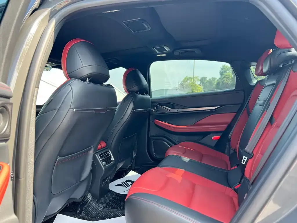 Lincoln Z 2023 из CN, фото 7