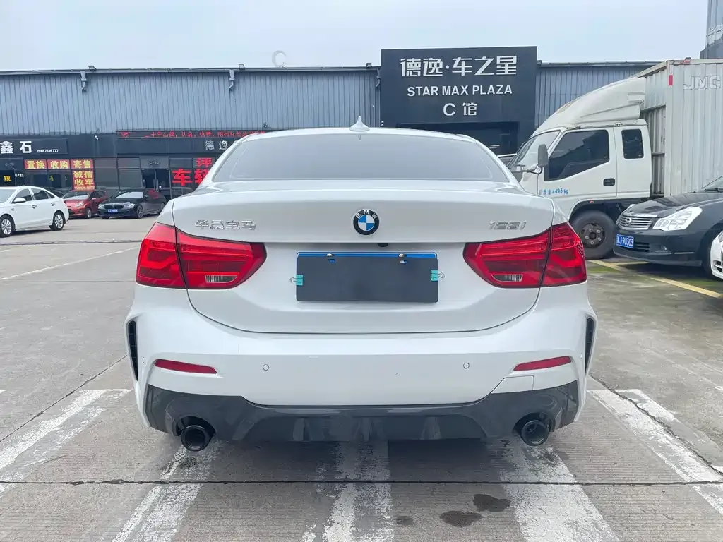 BMW 1 Series 2022 из CN, фото 7