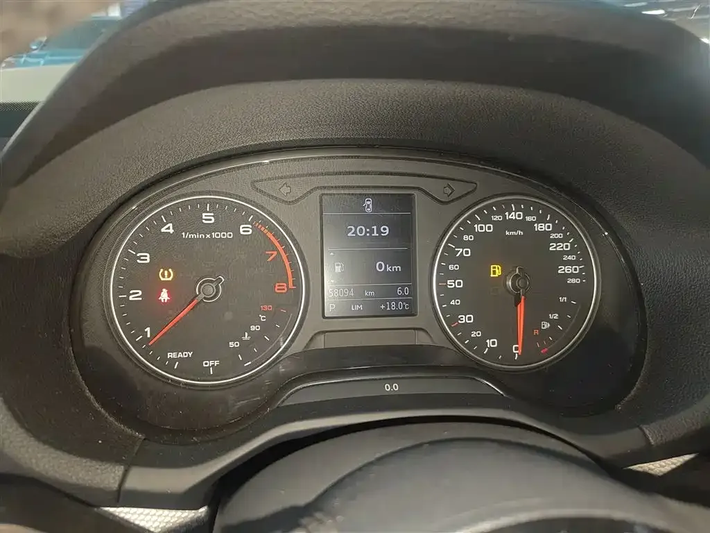 Audi Q2L 2021 из CN, фото 4