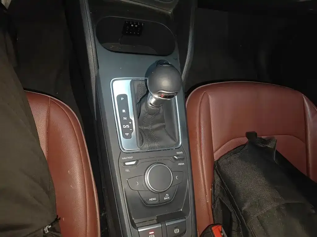 Audi Q2L 2021 из CN, фото 6