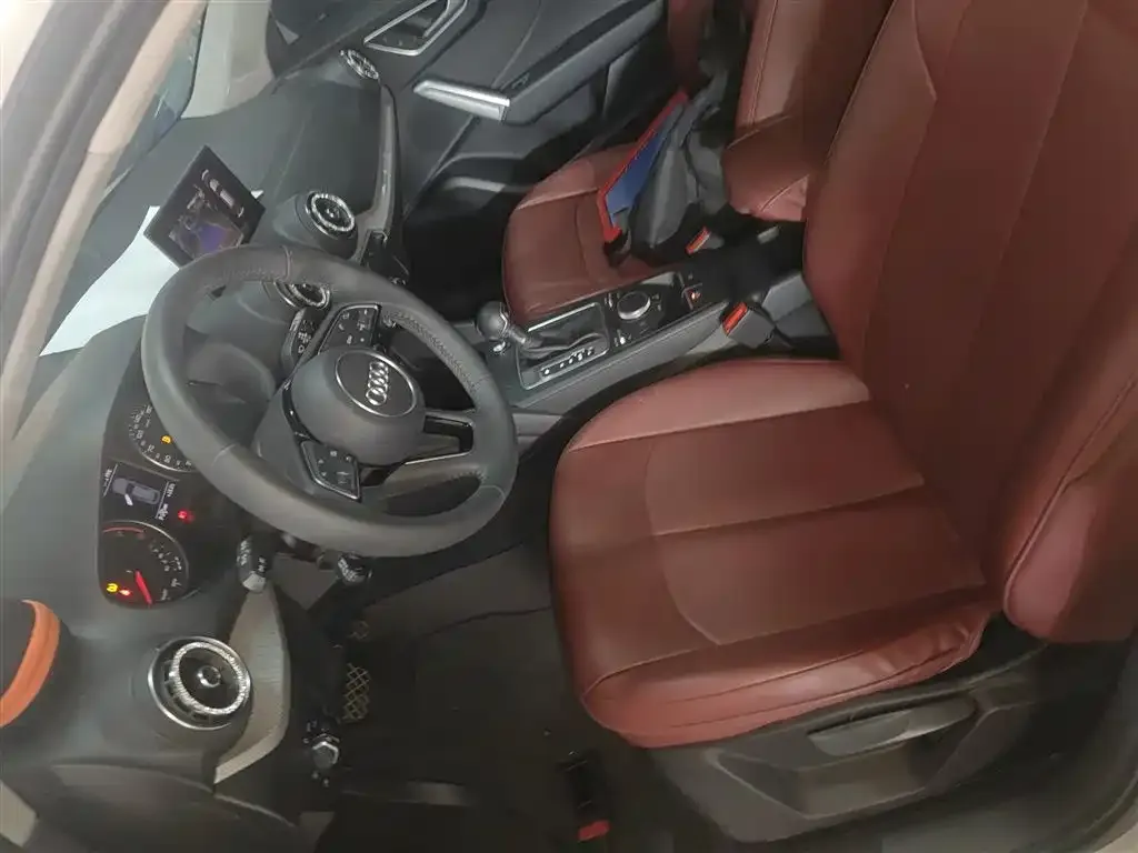 Audi Q2L 2021 из CN, фото 7
