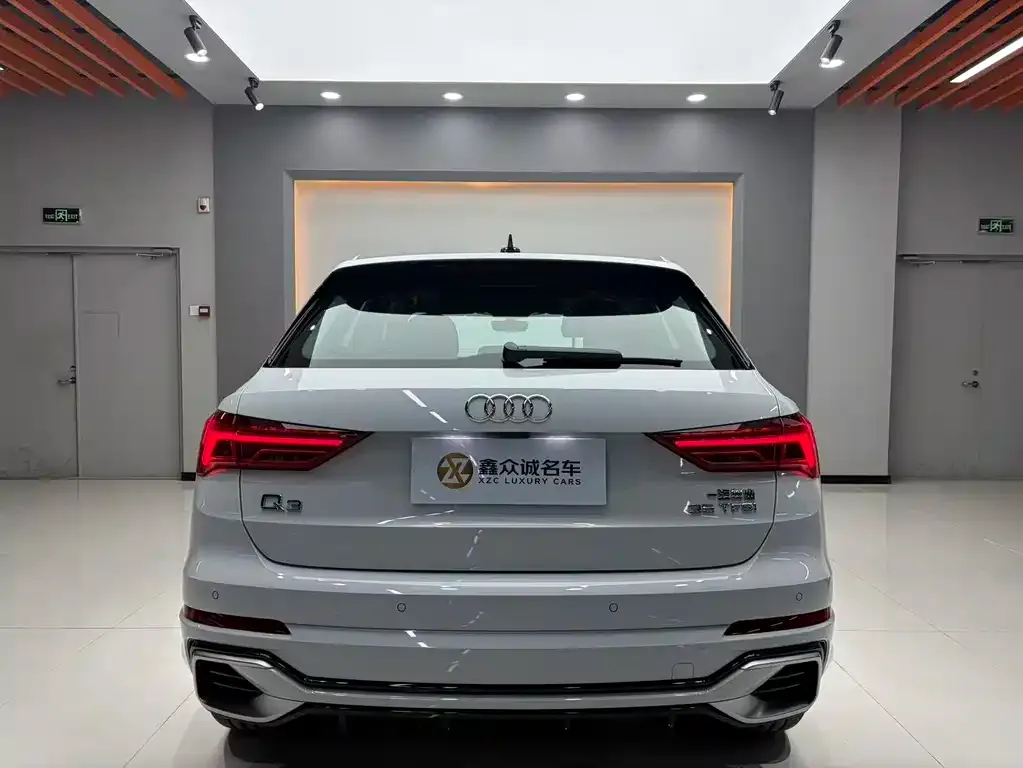 Audi Q3 2024 из CN, фото 5