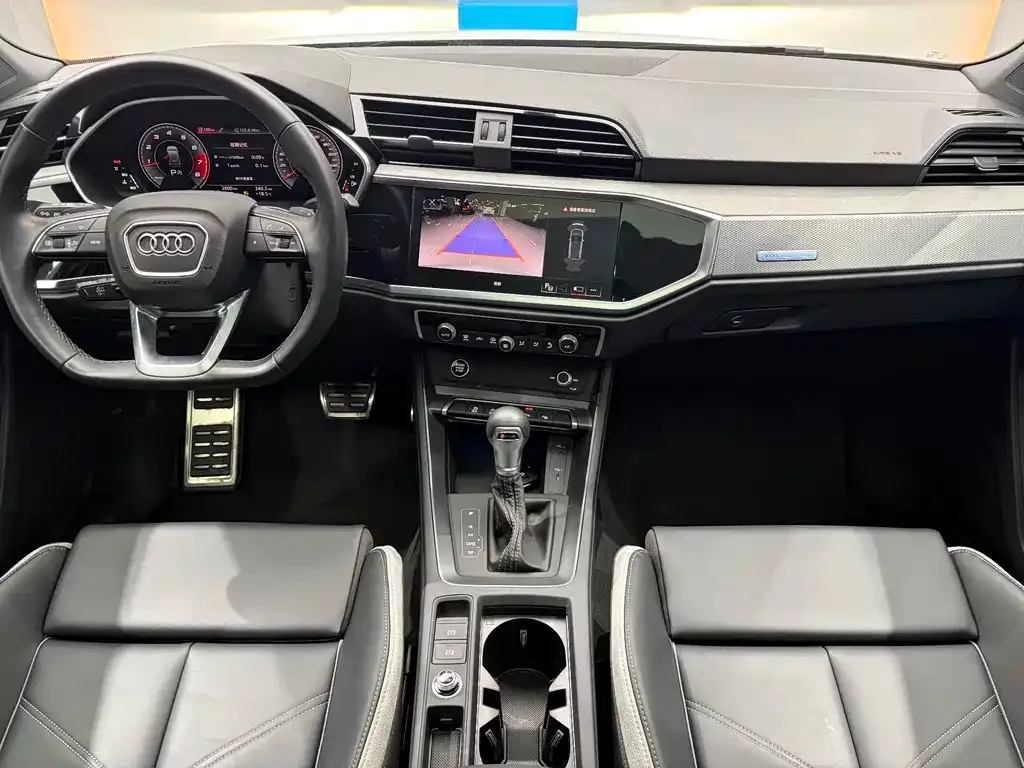 Audi Q3 2024 из CN, фото 7