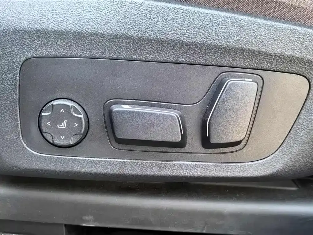 BMW X3 2024 из CN, фото 10