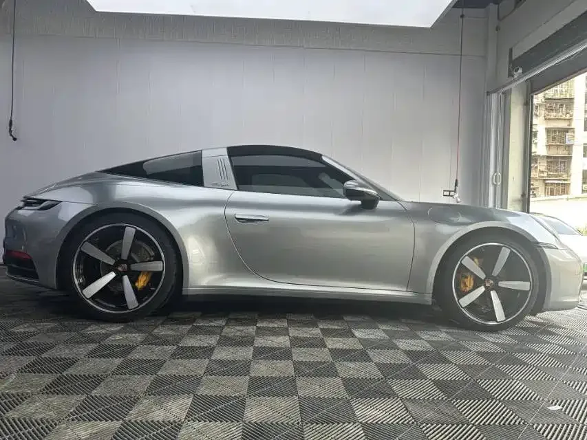 Porsche 911 2021 из CN, фото 5