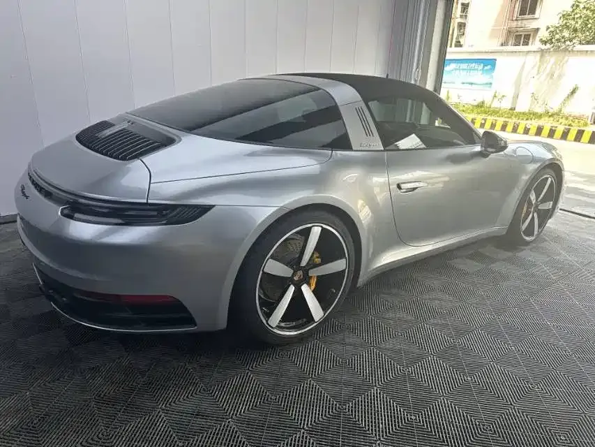 Porsche 911 2021 из CN, фото 8