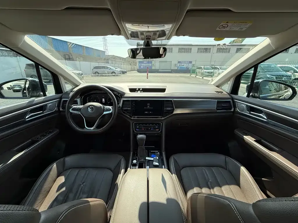 Volkswagen Viloran 2021 из CN, фото 9