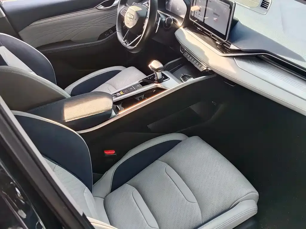 Geely Xingrui 2024 из CN, фото 4