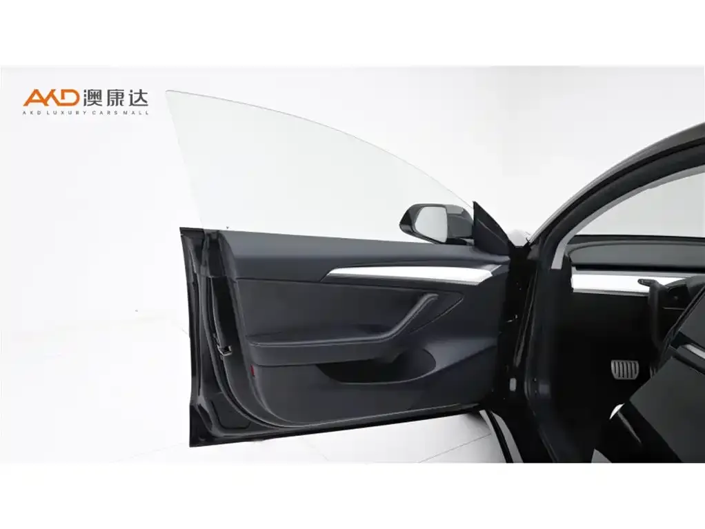Tesla Model 3 2021 из CN, фото 10