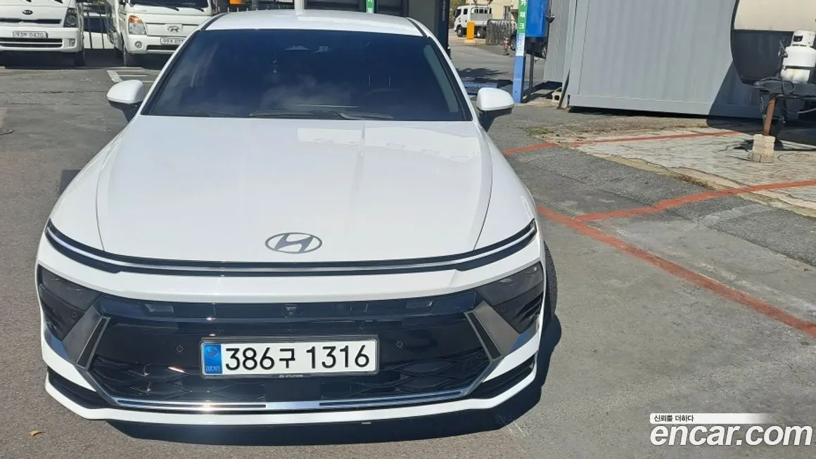 Hyundai Sonata 2024 из KR, фото 2