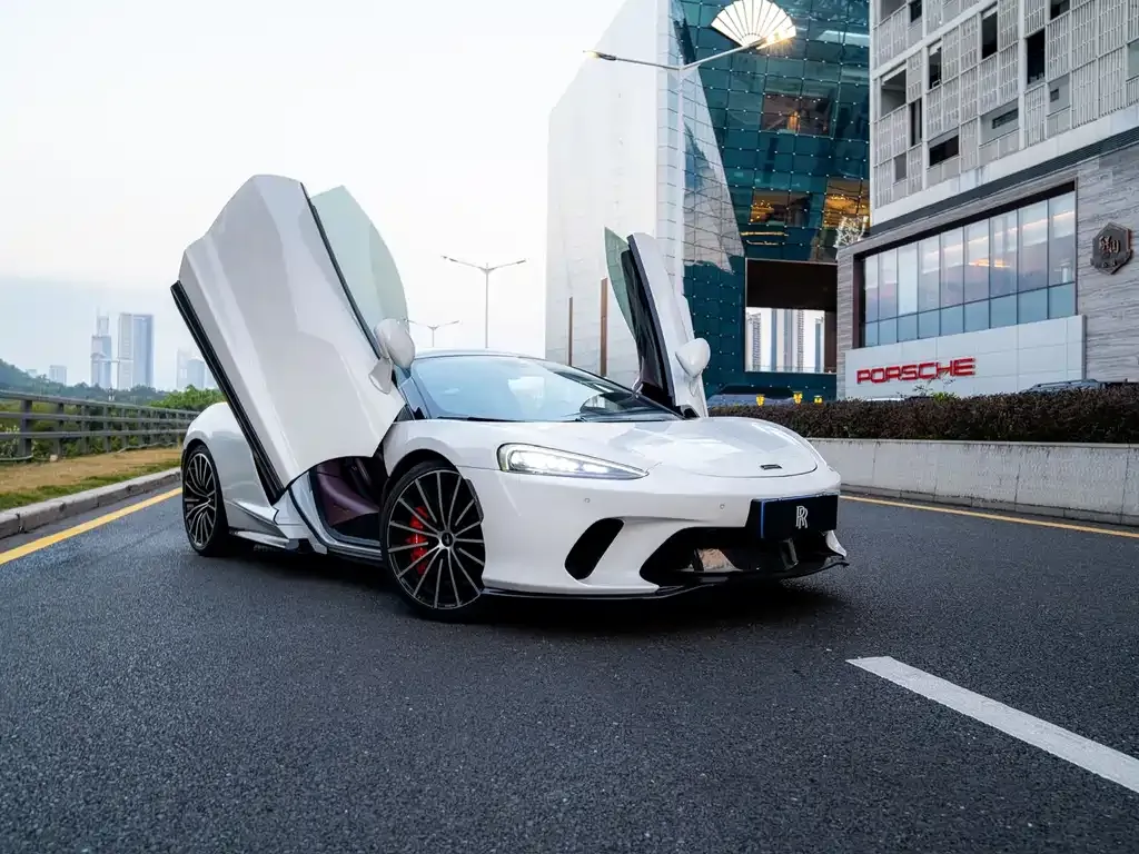 McLaren GT 2023 из CN, фото 1