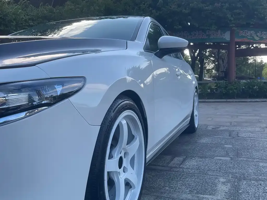 Mazda 3 Axela — фото 10