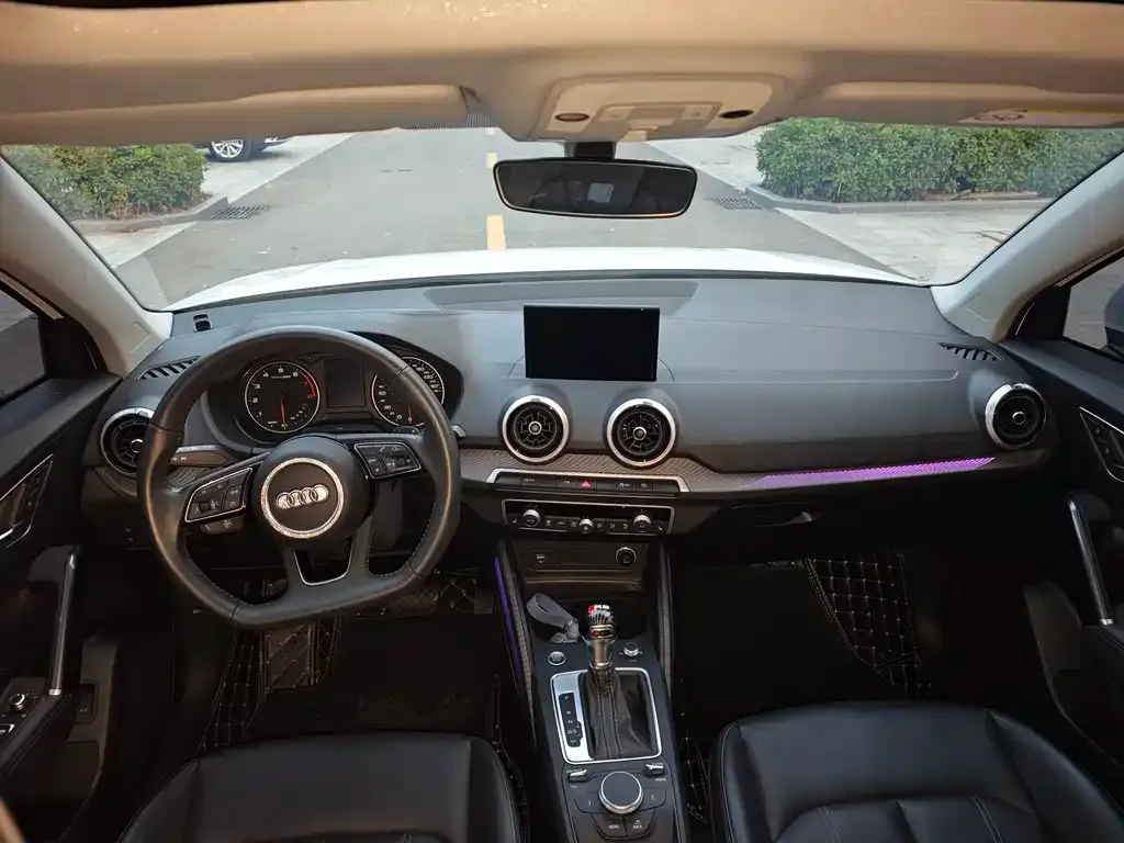 Audi Q2L 2022 из CN, фото 9