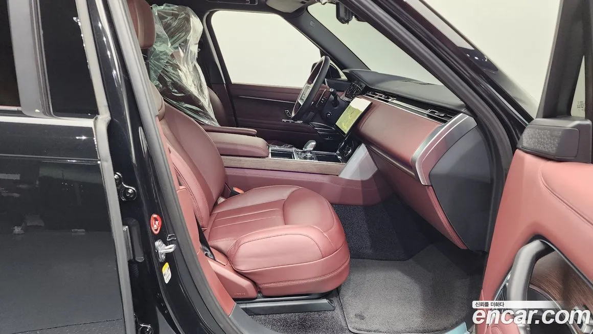 Land Rover Range Rover 2023 из KR, фото 3