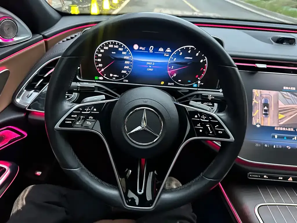 Mercedes-Benz E-Class 2025 из CN, фото 8