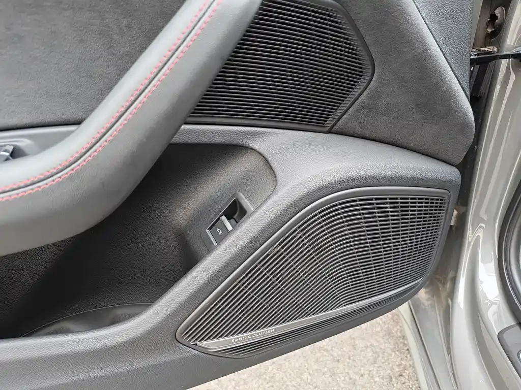 Audi S4 2024 из CN, фото 9