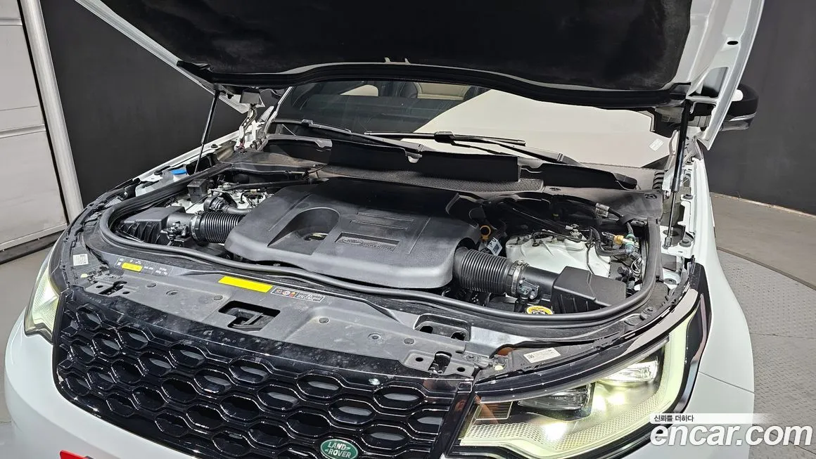 Land Rover Discovery 2023 из KR, фото 6