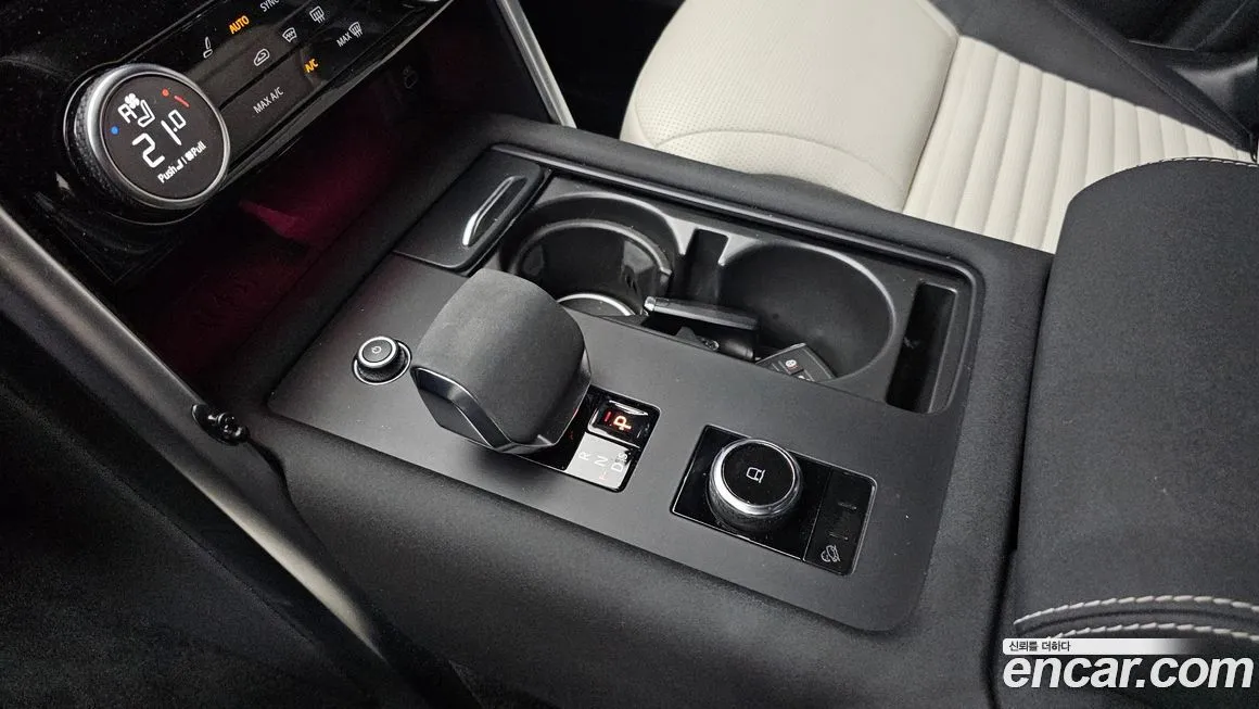 Land Rover Discovery 2023 из KR, фото 9