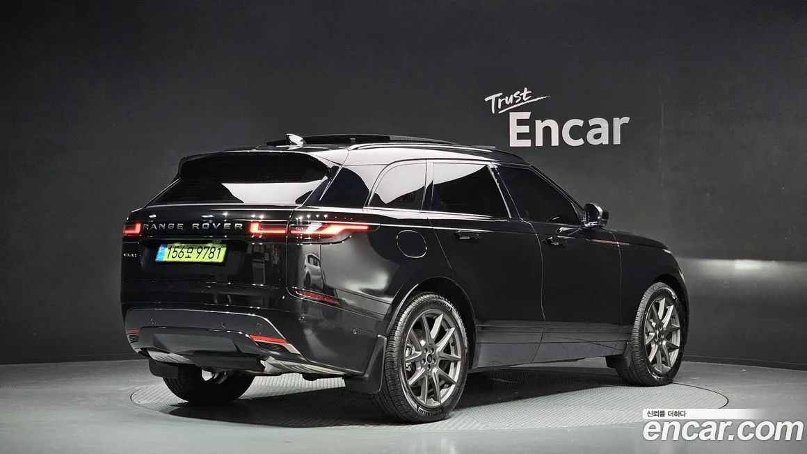 Land Rover Range Rover Velar 2025 из KR, фото 2