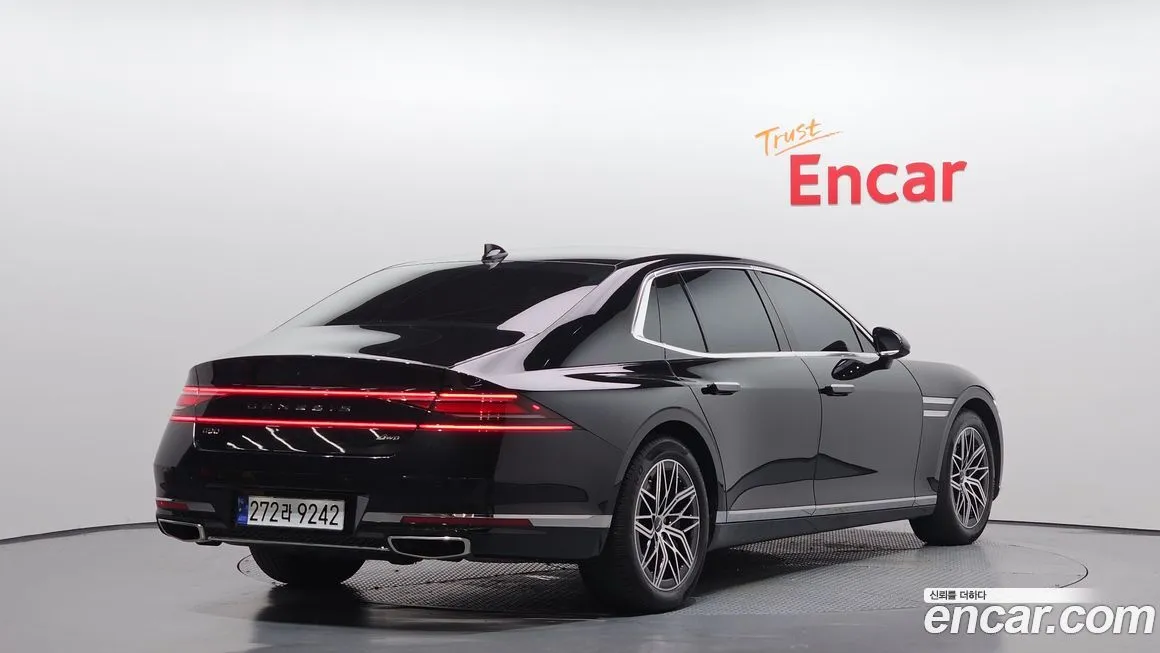 Genesis G90 2022 из KR, фото 2