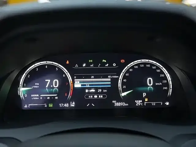 Toyota Camry 2022 из CN, фото 9