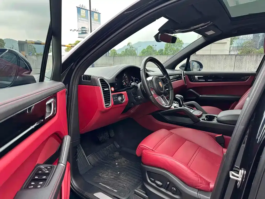 Porsche Cayenne Hybrid 2022 из CN, фото 8