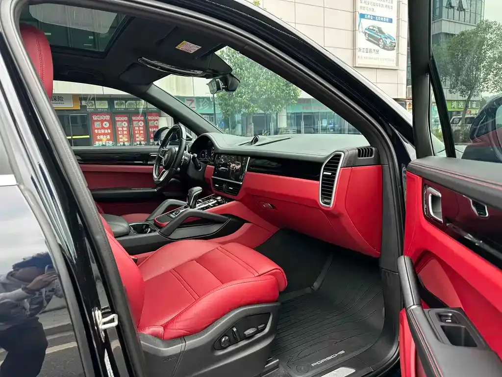 Porsche Cayenne Hybrid 2022 из CN, фото 9