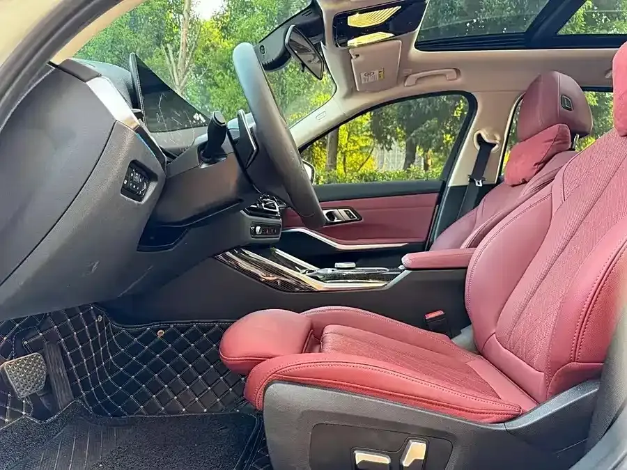 [object Object] 3 Series 2023 из CN, фото 8