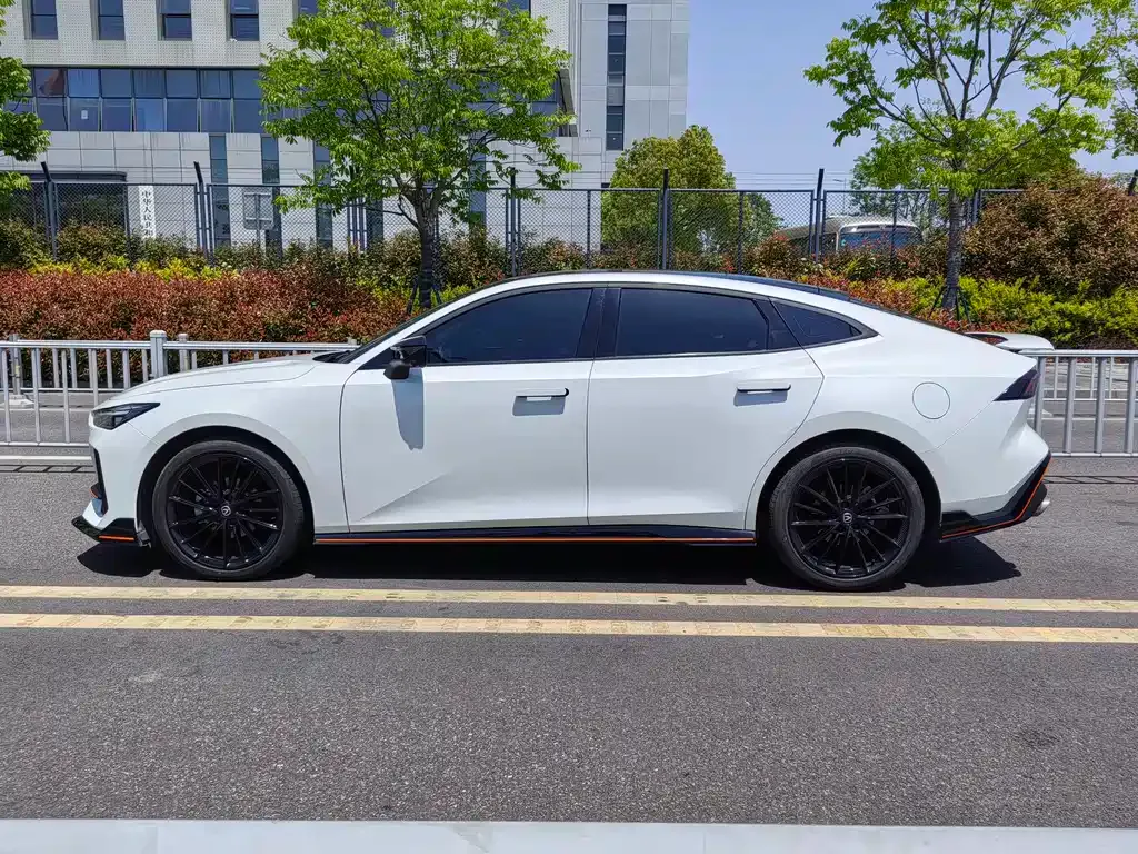 Changan UNI-V 2023 из CN, фото 4