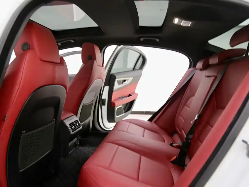 Jaguar XEL 2021 из CN, фото 9