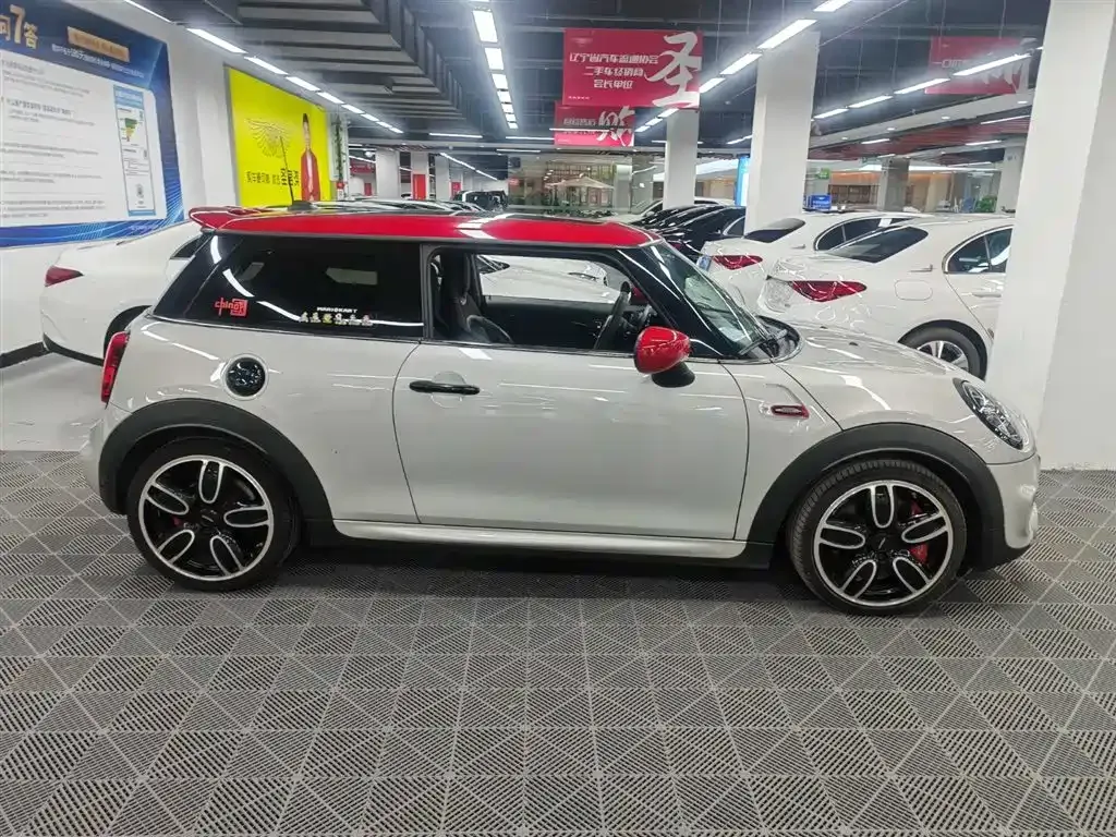 MINI JCW (John Cooper Works) 2021 из CN, фото 4
