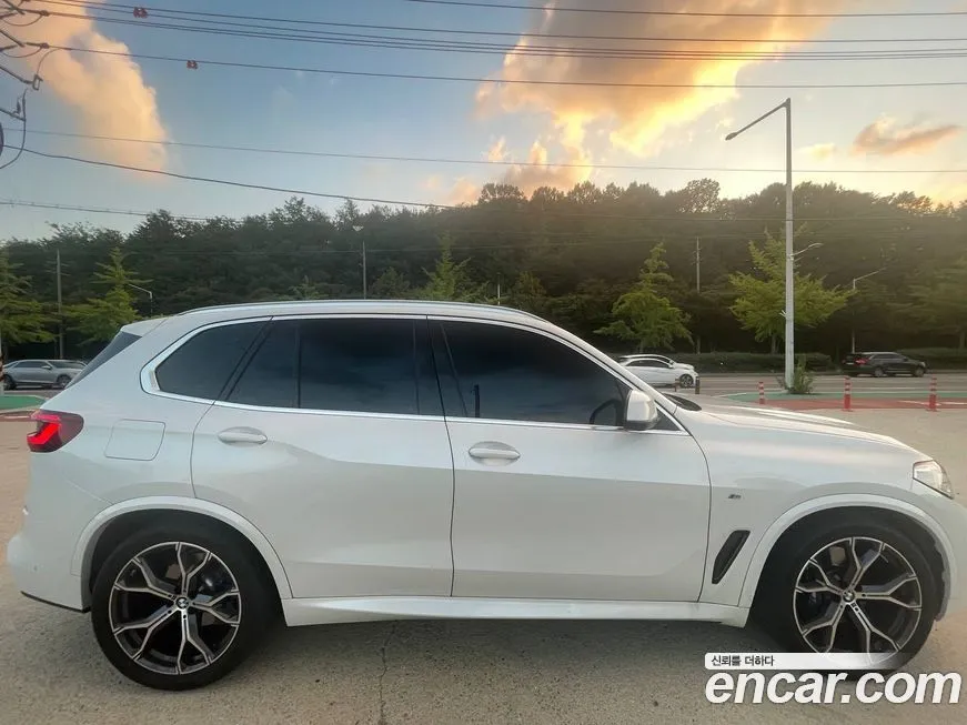 BMW X5 2023 из KR, фото 3