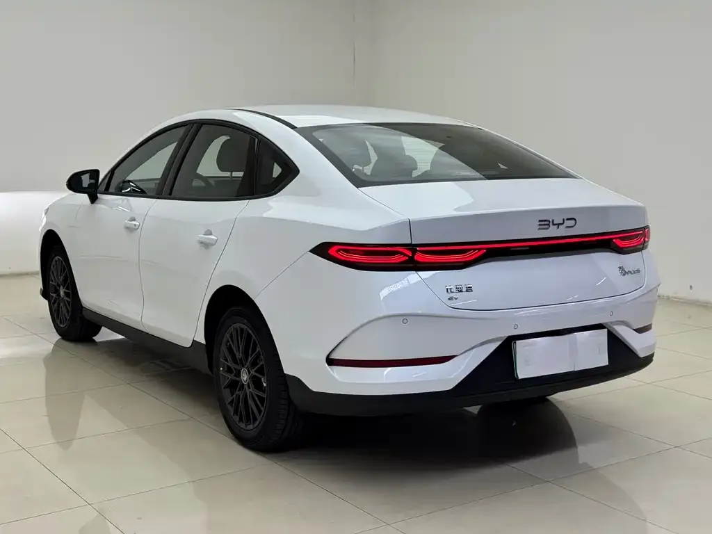 BYD Qin PLUS 2025 из CN, фото 5