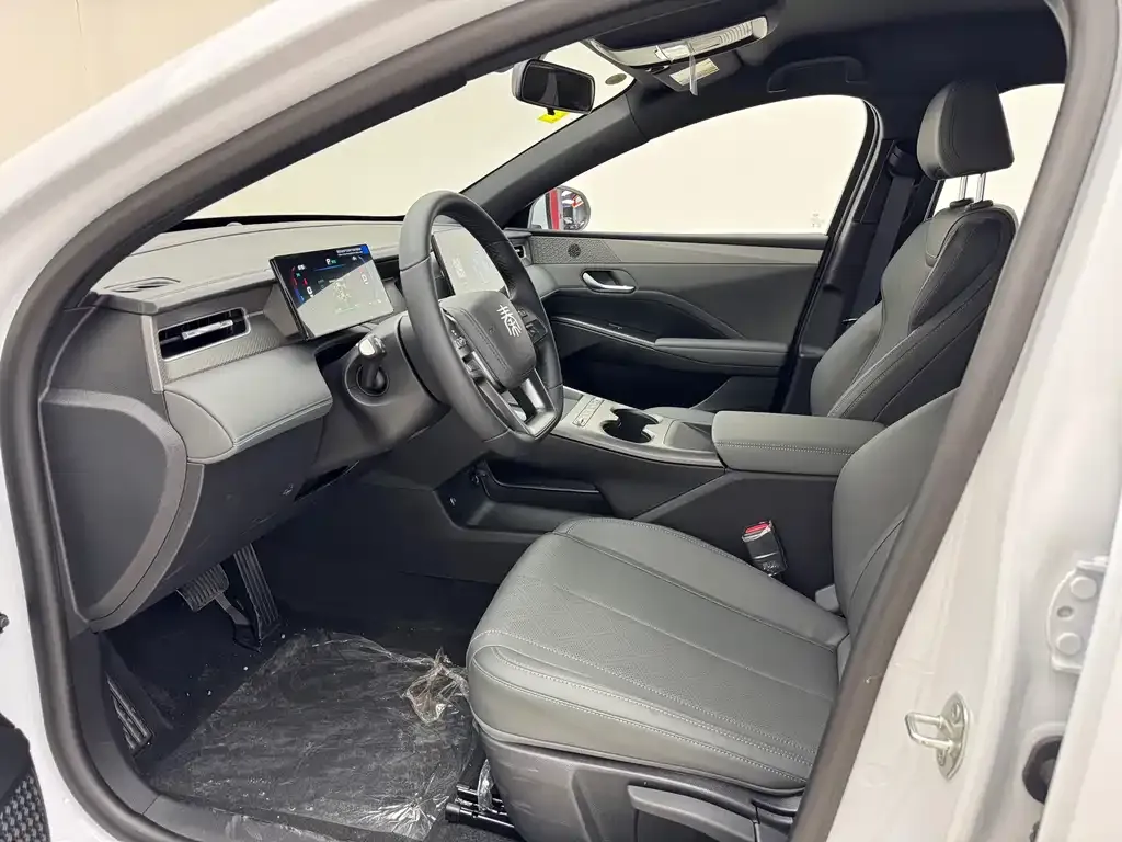 BYD Qin PLUS 2025 из CN, фото 8