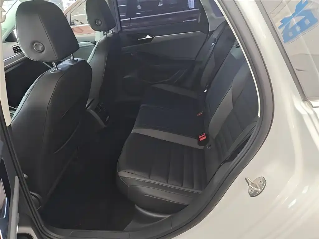Volkswagen Sagitar 2022 из CN, фото 8