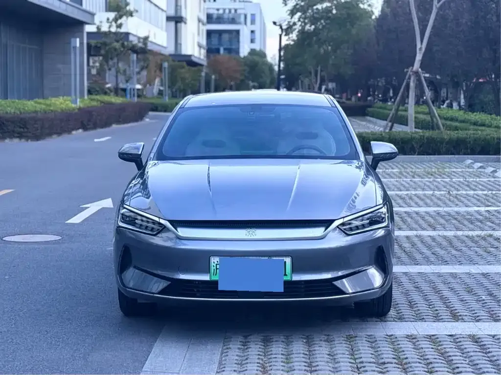 BYD Qin PLUS 2023 из CN, фото 2