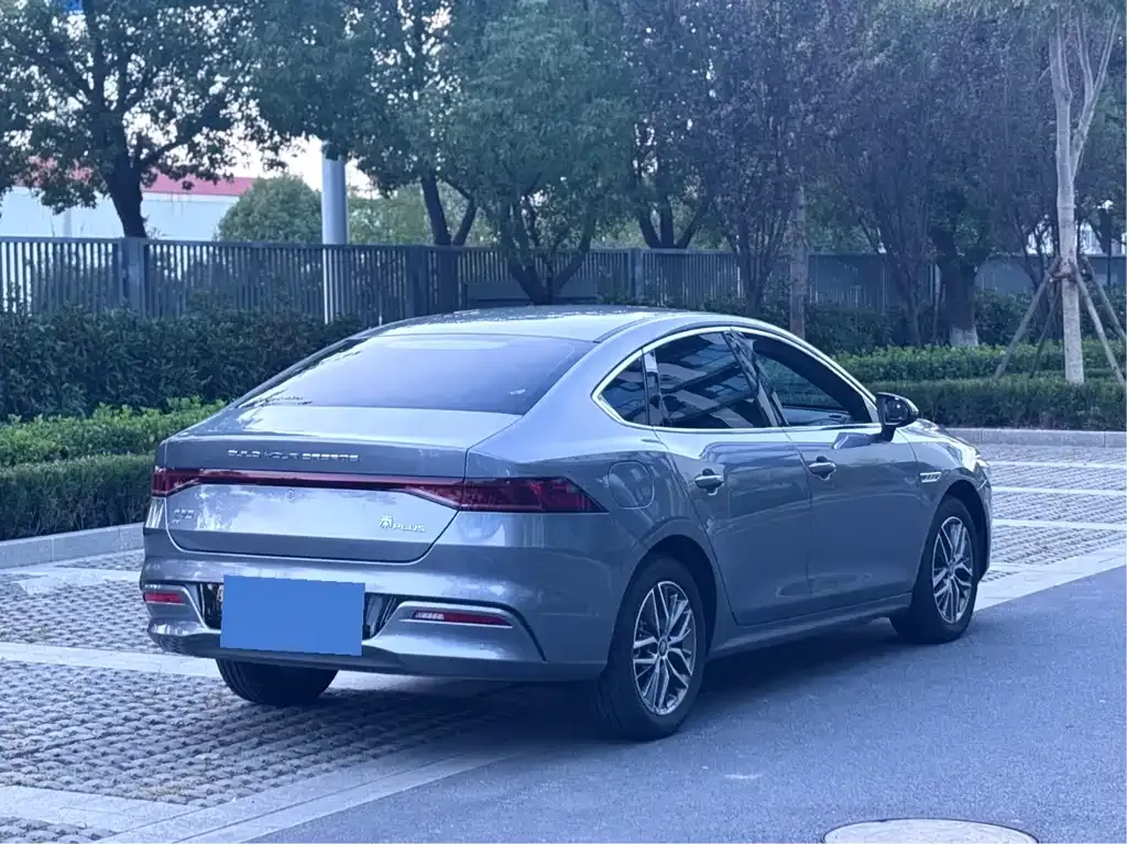BYD Qin PLUS 2023 из CN, фото 4