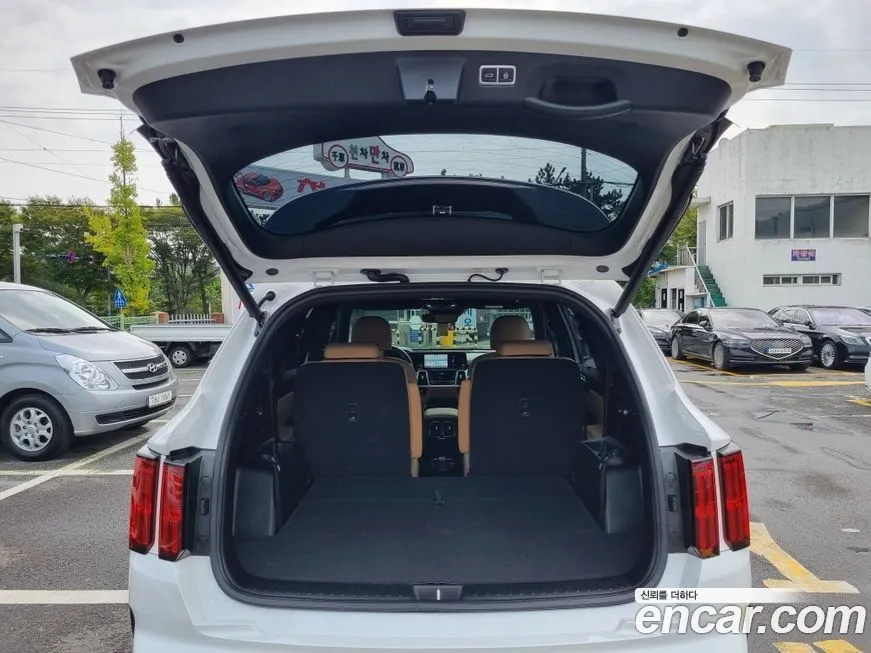 Kia Sorento 2023 из KR, фото 5